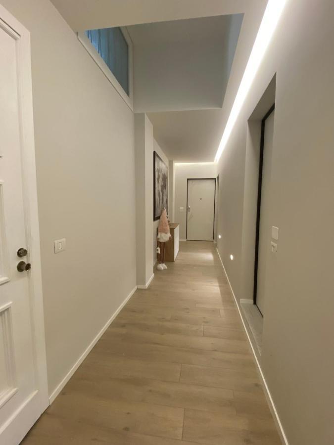 Casa Dante: Oneglia Centro-Marina-Spiagge Apartment Imperia Luaran gambar